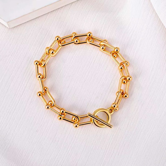 Gold Plated 14K Chunky Bracelet - Picture 5 of 5